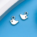 Set di due ciondoli a forma di uccello in lega d'argento per creazione gioielli DIY - Piccolo Uccello in Argento Antico (8315)