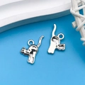 Pair of vintage silver cat-shaped alloy pendants for DIY jewelry making accessories - Antique Silver Cat 19.5x10.5mm (10349)