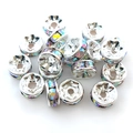 Makroaufnahme von 8mm silbernen Zwischenperlen mit AB-Strasssteinen für DIY-Schmuck - 6mm (14657) / Mehrfarbig