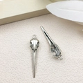Pendentifs crâne d'oiseau argent vintage gothique pour colliers DIY et bijoux punk - Tête de Crâne d'Oiseau Argent Antique (15551)