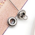 Flat round antique silver alloy spacer beads with textured radial pattern for DIY jewelry - Round Spacer Bead (10158) / 1 Piece/Pack (7x7mm) / Antique Silver