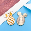 Easter rabbit egg enamel pendant with yellow and white wave pattern for DIY jewelry - Yellow Striped Pattern (18598)