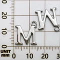 Ciondoli lettere M e W placcati argento per creazione gioielli fai da te 15mm - Lettera M (16918-M)