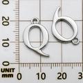 Ciondolo lettera Q in argento lucido in acciaio inox per gioielli fai da te - Lettera Q (16918-Q)