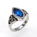 Anello retrò da uomo in acciaio con gemma blu taglio marquise e design a nodo celtico - Taglia 7 / Acciaio Inossidabile Colore Argento Zirconia Blu