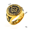 Anillo masónico para hombre en acero de titanio dorado con diseño punk vintage - US 7 / Dorado Aceitado