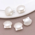 Perline a forma di conchiglia bianco perlato in ABS per creazione gioielli fai da te - Piccola Conchiglia a Doppia Faccia (25793) / 1 Pezzo (11x12.5mm) / Bianco Sporco