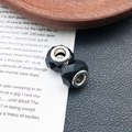 Perles noires facettées à large trou avec noyau en argent pour bracelets et bijoux - Perle Facettée (13253)