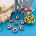 Bunte Perlen mit Tintenmuster und großen Löchern für DIY-Halsketten und Schmuck - Rot