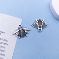 Retro bijenhanger van zilverlegering met vleugels voor het maken van DIY sieraden - Antiek Zilver Bij Stijl (7390) / 11,5 mm x 20 mm