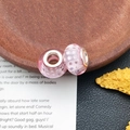 Dos cuentas de vidrio rosa con agujero grande y textura de malla para joyas DIY - Cuenta Manchada Arenas Movedizas Rosa (13290)