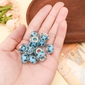 Perles en résine bleu clair à grand trou avec empreintes noires et noyau argent - Perle Empreinte de Patte Bleu Lac (13163)
