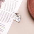 Silberner Anhänger in Ginkgoblatt-Form aus Legierung mit Öse für DIY-Schmuckherstellung - Blatt Stil (5729)