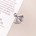 Vintage Silber Ginkgo Blatt Anhänger aus Legierung mit Blattadern für DIY Schmuck - Altsilber Ginkgoblatt Stil (10411)