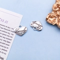 Ciondoli a cuore traforati in lega d'argento con incisione Lovely per gioielli fai-da-te - Charm Lettera Lovely Argento Antico