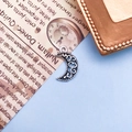 Vintage Mondanhänger aus antikem Silber mit Hohlmuster für DIY Schmuckherstellung - Filigran Hohler Kleiner Mond Stil (8764)