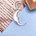 Vintage Silberanhänger mit Mondgesicht und Sterndetail für DIY Schmuckherstellung - Stern Mond Gesicht Anhänger Stil (10939)