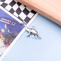 Ciondolo a forma di dinosauro in lega d'argento con dettagli fini e gancio - Stile Dinosauro Argento Antico (2381)