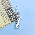 Vintage silver Statue of Liberty alloy pendant charm for DIY jewelry making - 9x34mm / Antique Silver Statue of Liberty Style (11176)