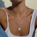 Collar plateado de tres capas con perla de agua dulce y colgante de relieve retrato cuadrado - Plateado