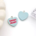 Ciondoli a cuore in resina azzurra con testo Sweet Heart e anellini per gioielli DIY - Cuore Blu SWEET HEART