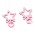Roze stervormige legering karabijnsluitingen voor doe-het-zelf sieraden en sleutelhangers - Pentagram / 31x41mm, ca. 3,5mm dikte, 1 stuk/verpakking / Lichtroze