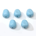 Cinque perline in acrilico azzurro a forma di sasso per creazione gioielli fai da te - Blu
