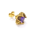 Detailweergave van een vergulde titanium stalen oorbel met paarse ovale edelsteen inleg - Goud Paarse Zirkonia (Enkel)
