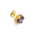 Detailansicht goldener Vintage-Ohrstecker mit lila Zirkonia und gravierter Textur - Gold Violetter Zirkonia (Einzeln)