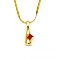 Detalle de cadena de serpiente dorada plana con colgante de gema roja rectangular - Oro con diamantes de imitación rojos