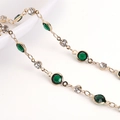 Collier en chaîne dorée avec gemmes vertes et strass transparents alternés - 50cm/Paquet / Vert Foncé