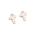 Weißer Emaille Alphabet Buchstabe T Anhänger mit goldenem Metallrand für DIY Schmuck - Buchstabe T / 2 Stück/Packung / Weiß