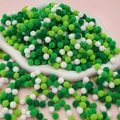 Green and white decorative polyester pom poms for creative DIY Christmas ornaments - Pack of 200 / 0.8cm / Green System