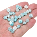 Perles de camélia en résine ABS nacrée bleu clair et blanc pour création de bijoux DIY - 8x5mm (Environ 100 Pièces/Paquet) / Camélia Perlé Série Bleu Clair