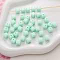 Cuentas de cubo facetado acrílico verde menta 8mm para joyería DIY y collares hechos a mano - 8mm / Verde