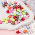 Perles en acrylique 11mm en forme d'étoile et rondes pour bijoux DIY et coiffure - 11x11mm / Couleurs Mélangées Aléatoires 10 Pièces/Paquet