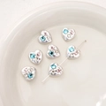 Cuentas de corazón plateadas con cristales de colores para bisutería artesanal - Corazón Diamante Cuadrado Azul (14x13mm) / Apertura 1mm