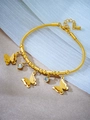 Bracelet doré avec papillons et strass, élégante chaîne serpent pour femme - Style de Papillon en Strass (B755)