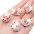 Perla di gatto in ceramica bianca dipinta a mano per gioielli fai-da-te e catene cellulari - Gatto Rosa / 16x22mm