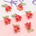 Maiglöckchen-Anhänger mit pinkfarbenem Farbverlauf, weißer Perle und grünem Blattstück - Große Edition / Irisierendes Rot
