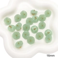Ciondolo a fiore in vetro giada verde con centro in metallo dorato per gioielli 16mm - Foglia di Loto Verde Chiaro
