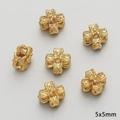 Golden four-leaf clover flower spacer beads 5x5mm for DIY jewelry making and crafts - Four-Leaf Clover Textured Style (FGT546-7) / 1 Piece/Pack (5x5mm x T 5mm) / Gold