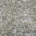 Silberne gedrehte Glasstifte mit Metallglanz für DIY-Schmuckherstellung - 2x6mm, Lochdurchmesser ca. 0,8 mm, 10 g/Packung (ca. 300 Stück) / Silber