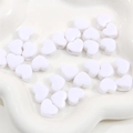Perline a cuore in acrilico bianco lucido con fori grandi per gioielli fai-da-te fatti a mano - 14x12mm (Foro circa 4mm, 30 pezzi/confezione) / Bianco