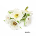 Set mit 6 Stück künstlichen weißen Gänseblümchen mit gelben Staubgefäßen für DIY - Künstlicher Blumenstrauß