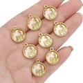 Set of 8 round golden alloy pendants with mother of pearl shell and star details - Round Castle Style / White and Gold