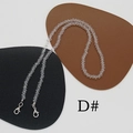 Dettaglio catena per occhiali in perle trasparenti con chiusure a moschettone argento - Stile Trasparente (D#)