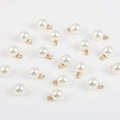 Pendentifs perles blanches avec boucles dorées pour bijoux faits main DIY - 8mm (10 Pièces/Paquet) / Ton Or + Perle Beige