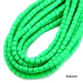 Perline cubiche in acrilico verde opaco 6x6mm per gioielli e collane fai-da-te fatti a mano - Diametro 6mm Spessore 6mm Foro 1,5mm (Circa 62pz/filo) / Verde Brillante