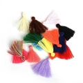 Ciondoli mini nappe in cotone colorato per creazione gioielli DIY e accessori vari - 27mm / Multicolore